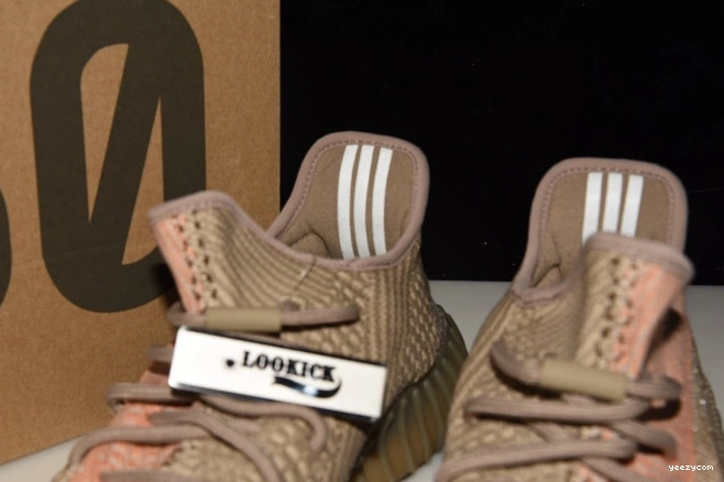 YEEZY FZ5240 V2 